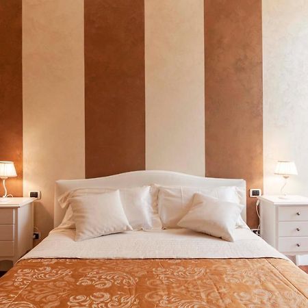Sant'Arpino 26 - Elegant Flats In Naples 아파트 외부 사진